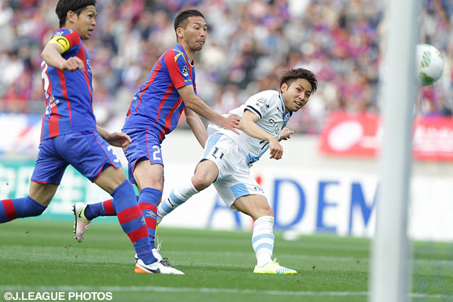 決勝点となる逆転ゴールを奪取した小林 悠（川崎Ｆ）【明治安田Ｊ１ 1st 第7節 FC東京vs川崎Ｆ】