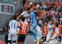 粘り強い守備で大宮のシュートを2本に抑えた甲府【明治安田Ｊ１ 1st 第7節 大宮vs甲府】