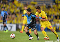 2試合連続で先発出場を果たした原川 力（川崎Ｆ）【ＹＮＣ GS 第4節 柏vs川崎Ｆ】