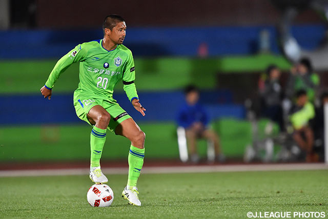 ディフェンスラインを支え、無失点に貢献した坪井 慶介（湘南）【ＹＮＣ GS 第4節 湘南vs磐田】