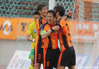 先制、勝ち越しの2ゴールを決めた島屋 八徳（山口）【明治安田Ｊ２ 第9節 山口vs千葉】