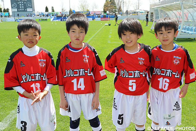 明日のサッカー界を担う盛岡ファンの少年カルテット【明治安田Ｊ３ 第6節 盛岡vs秋田】