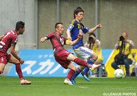 この試合2点目となる同点弾を決めチームを救った渡邉 千真（神戸）【明治安田Ｊ１ 1st 第8節 神戸vs仙台】