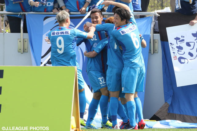 56分に浦島 貴大（#32）のゴールで先制した秋田【明治安田Ｊ３ 第6節 盛岡vs秋田】