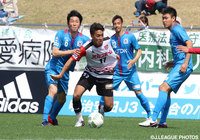 今季初得点となる同点ゴールを決めた梅内 和磨（盛岡）【明治安田Ｊ３ 第6節 盛岡vs秋田】