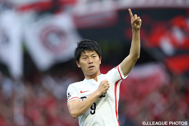 殊勲の決勝ゴールを決めた武藤 雄樹（浦和）はこのポーズ！【明治安田Ｊ１ 1st 第8節 川崎Ｆvs浦和】