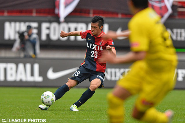 ミドルシュートで同点ゴールを狙った植田 直通（鹿島）【明治安田Ｊ１ 1st 第8節 鹿島vs柏】