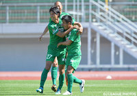 ポストの跳ね返りが苅部 隆太郎（#27）に当たるラッキーな形で先制した岐阜【明治安田Ｊ２ 第10節 岐阜vs山口】