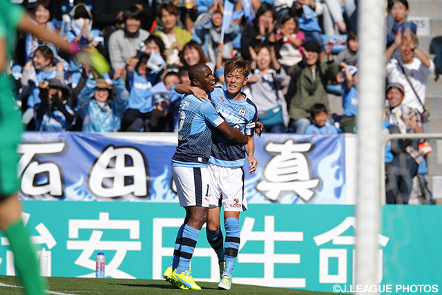 65分に均衡を破る先制ゴールを決めた中村 太亮（磐田）【明治安田Ｊ１ 1st 第9節 磐田vs広島】