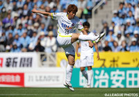 同点ゴールを狙った丸谷 拓也（広島）【明治安田Ｊ１ 1st 第9節 磐田vs広島】