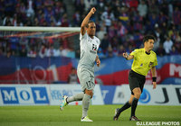 高さを生かしたヘディングシュートで先制点を決めたウェリントン（福岡）【明治安田Ｊ１ 1st 第9節 FC東京vs福岡】