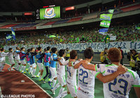 ファン・サポーターと共に今季初勝利の喜びを噛み締めた湘南【明治安田Ｊ１ 1st 第9節 横浜FMvs湘南】