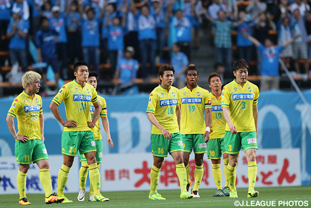 ホームで讃岐と引き分けた千葉は４戦未勝利【明治安田Ｊ２ 第11節 千葉vs讃岐】