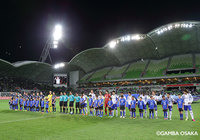 試合前に整列する両チームの選手たち【ＡＣＬ GS MD6 メルボルンビクトリーvsＧ大阪】