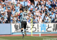 中村 憲剛（川崎Ｆ）がゴールネットを揺らしたが惜しくもオフサイド【明治安田Ｊ１ 1st 第10節 川崎Ｆvs仙台】