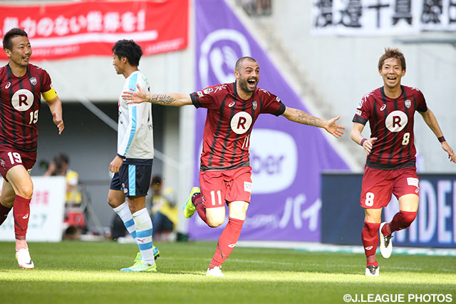 2ゴールを奪い、ストライカーの本領を発揮したレアンドロ（神戸）【明治安田Ｊ１ 1st 第10節 神戸vs磐田】