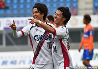 流れるような崩しから先制点を流し込んだ押谷 祐樹（岡山 #14）【明治安田Ｊ２ 第12節 長崎vs岡山】