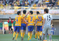 こぼれ球を左足で決め貴重な追加点をもたらした渡部 博文（仙台 #3）【明治安田Ｊ１ 1st 第11節 仙台vs福岡】