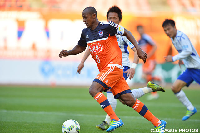精力的な動きでチームをけん引したレオ シルバ（新潟）【明治安田Ｊ１ 1st 第11節 新潟vsＧ大阪】