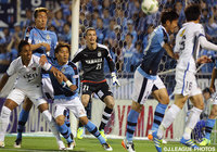 好セーブで最少失点に抑えたカミンスキー（磐田）【明治安田Ｊ１ 1st 第11節 磐田vs鹿島】