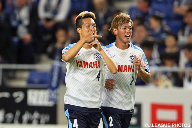 直接FKで2試合連続ゴールを決めた小林 祐希（磐田）【明治安田Ｊ１ 1st 第12節 Ｇ大阪vs磐田】