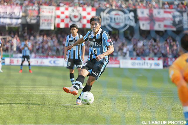 2得点で自身のＪ１通算350試合出場達成に花を添えた大久保 嘉人（川崎Ｆ）【明治安田Ｊ１ 1st 第12節 川崎Ｆvs神戸】