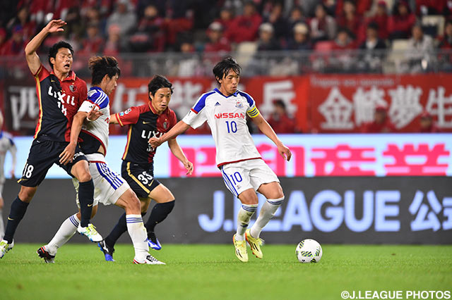 高いテクニックで違いを生み出す中村 俊輔（横浜FM）【明治安田Ｊ１ 1st 第12節 鹿島vs横浜FM】