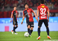 正確なフリーキックで先制点をアシストした柴崎 岳（鹿島）【明治安田Ｊ１ 1st 第12節 鹿島vs横浜FM】