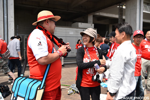 スタジアムに熊本サポーターの姿が戻ってきました【明治安田Ｊ２ 第13節 熊本vs千葉】