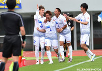 49分に宇佐美 宏和の今季2点目で先制した山形【明治安田Ｊ２ 第13節 長崎vs山形】