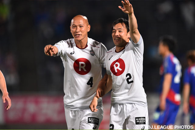 田中 雄大（右）の直接FKで先制した神戸【ＹＮＣ GS 第5節 甲府vs神戸】