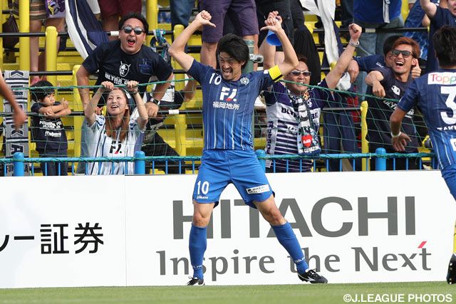 城後 寿の今季4得点目で福岡が逆転に成功【明治安田Ｊ１ 1st 第13節 柏vs福岡】