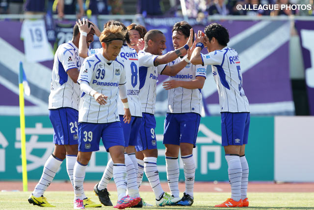 アデミウソンの2試合連続ゴールで先制したＧ大阪【明治安田Ｊ１ 1st 第13節 広島vsＧ大阪】