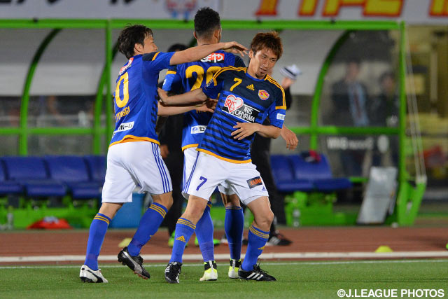 交代出場から6分後に決勝点を決め、起用に応えた奥埜 博亮（仙台 #7）【明治安田Ｊ１ 1st 第13節 湘南vs仙台】