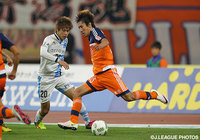 加藤 大（新潟）のシュートは惜しくもGK正面を突いた【明治安田Ｊ１ 1st 第13節 新潟vs川崎Ｆ】