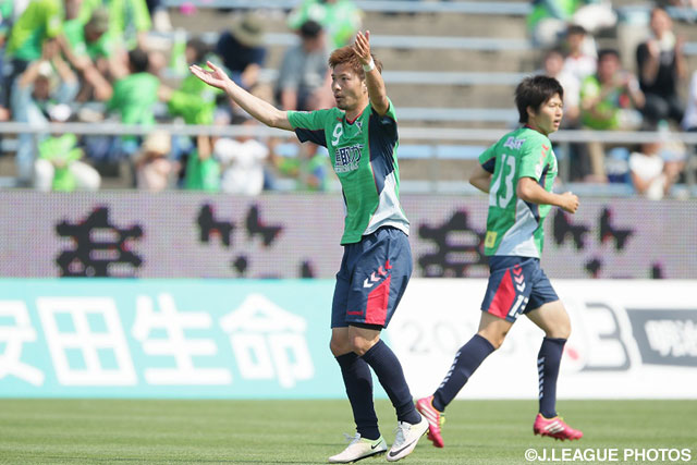 途中出場の黒津 勝が反撃の狼煙となるゴールを決めるも突き放され、悔しい敗戦を喫した鳥取【明治安田Ｊ３ 第10節 鳥取vs藤枝】