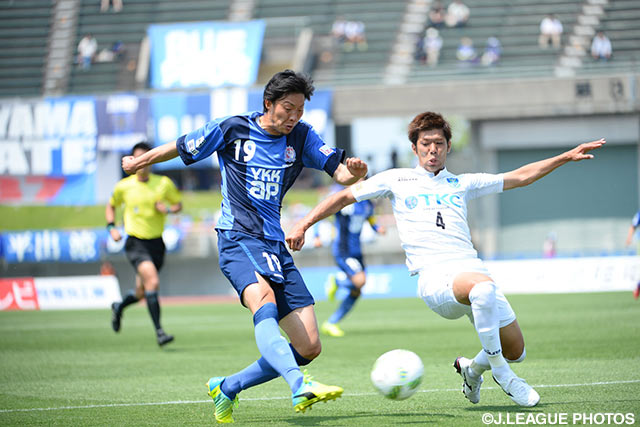 この試合最多タイの3本のシュートを放った西川 優大（富山）【明治安田Ｊ３ 第10節 富山vs栃木】