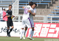 逆転ゴールを決めた山瀬 功治（京都）【明治安田Ｊ２ 第14節 北九州vs京都】