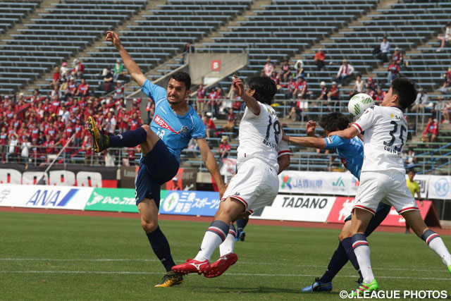 途中出場でゴールを狙うも、無得点に終わったミゲル（讃岐）【明治安田Ｊ２ 第14節 讃岐vs札幌】