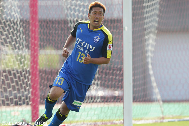 スルーパスに抜け出した高松 大樹が冷静に決め、１点差に詰め寄った大分【明治安田Ｊ３ 第10節 C大23vs大分】