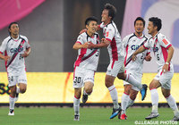 前線でのボール奪取から先制点を決めた豊川 雄太（岡山）【明治安田Ｊ２ 第15節 Ｃ大阪vs岡山】