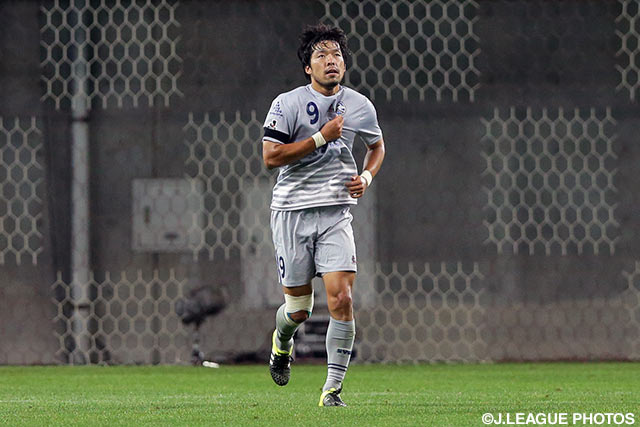 圧巻の2ゴールでストライカーの本領を発揮した鈴木 孝司（町田）【明治安田Ｊ２ 第15節 熊本vs町田】