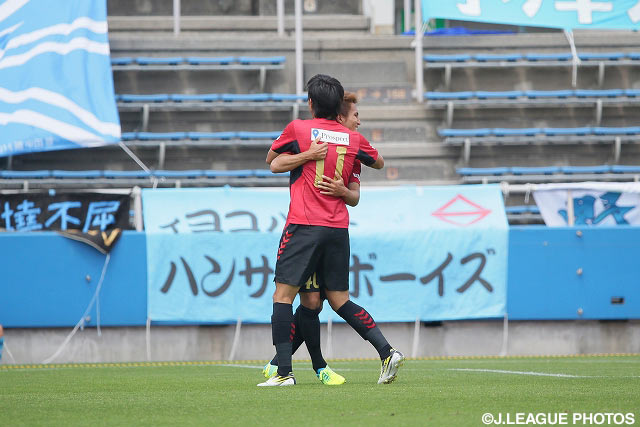 先制からわずか1分後に追加点を決めた樋口 寛規（福島 #40）【明治安田Ｊ３ 第11節 YS横浜vs福島】