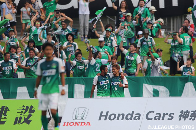 69分に決勝ゴールを決めた保﨑 淳（相模原）【明治安田Ｊ３ 第11節 相模原vs鳥取】