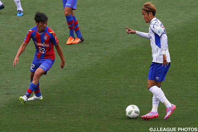 突破を図る宇佐美 貴史（Ｇ大阪）【明治安田Ｊ１ 1st 第14節 FC東京vsＧ大阪】