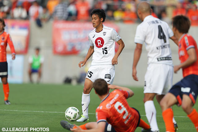 反撃の1点を決め、神戸を勢いづけた小林 成豪【明治安田Ｊ１ 1st 第14節 大宮vs神戸】