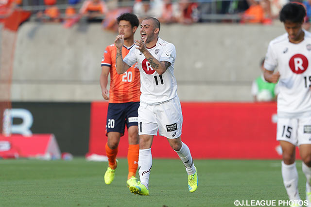 レアンドロの今季7点目で同点に追い付いた神戸【明治安田Ｊ１ 1st 第14節 大宮vs神戸】