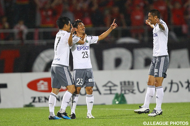 14分に左足で先制ゴールを決めた工藤 浩平（松本）【明治安田Ｊ２ 第15節 金沢vs松本】