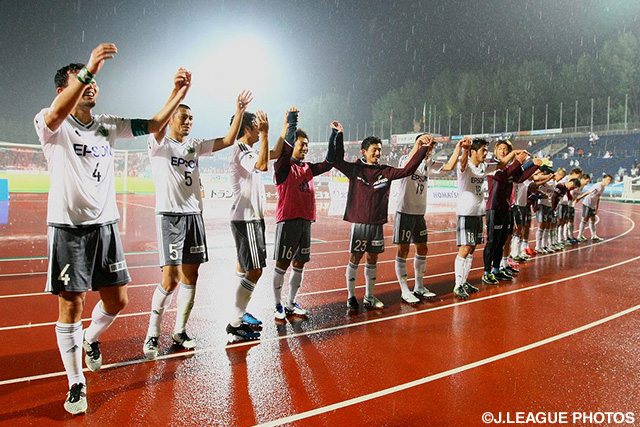 アウェイで快勝の松本が暫定4位に浮上【明治安田Ｊ２ 第15節 金沢vs松本】