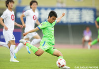 クロスバー直撃のシュートを放った齊藤 未月（湘南）【ＹＮＣ GS 第7節 湘南vs神戸】